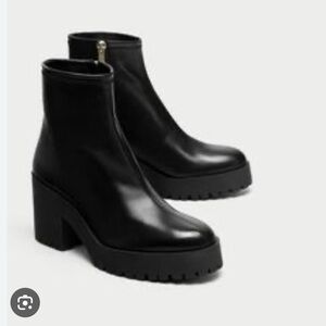 ZARA | Black Leather Boots with Chunky Neoprene Effect Sole 41